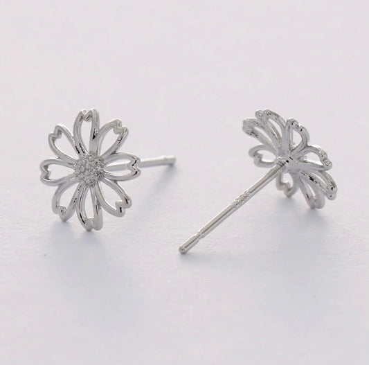 Daisy Stud Earrings