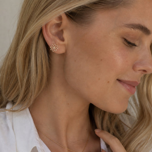 Daisy Stud Earrings